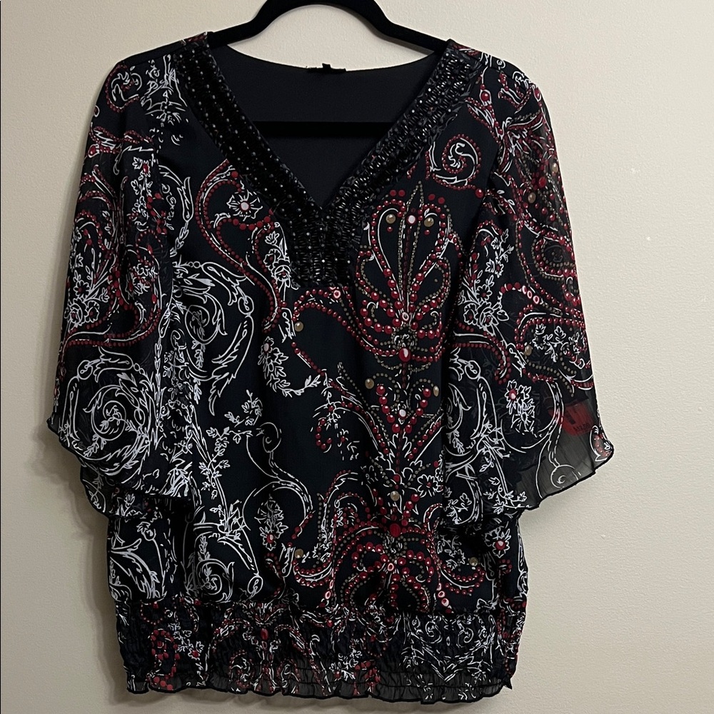#101 Inspiri Elegant Black and Red Paisley Women's Top Size L